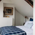 Grand Duplex 80m Vieux-marche Charme Renove Apartment