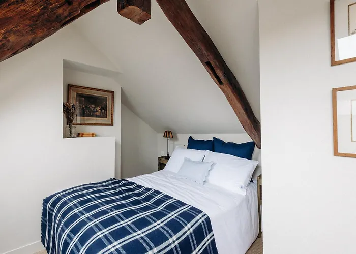 Grand Duplex 80m Vieux-marche Charme Renove *