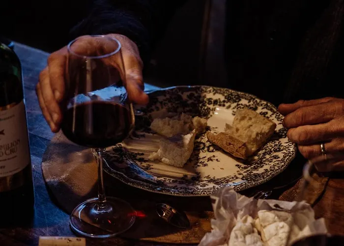 아파트 Grand Duplex 80m Vieux-marche Charme Renove *