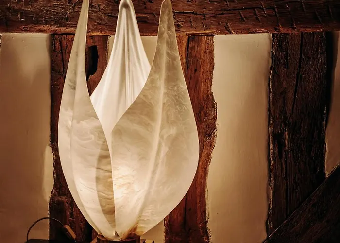 Grand Duplex 80m Vieux-marche Charme Renove 아파트 *