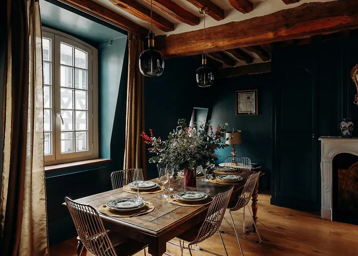 Grand Duplex 80m Vieux-marche Charme Renove *