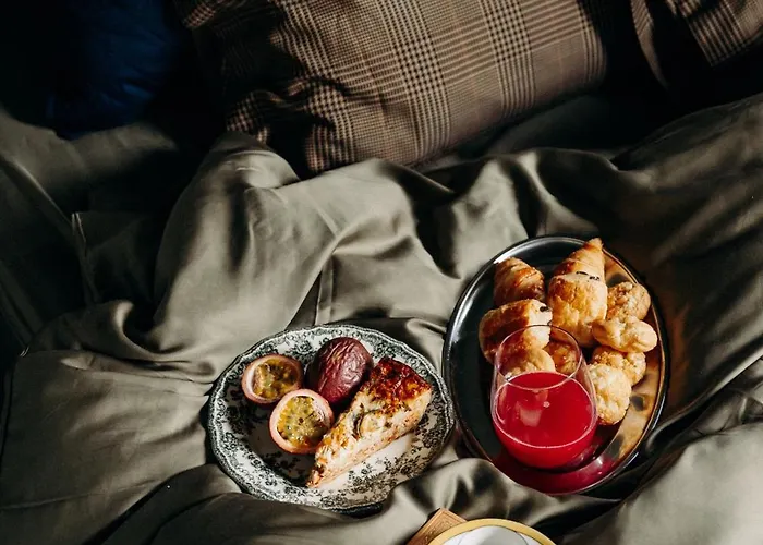 Grand Duplex 80m Vieux-marche Charme Renove